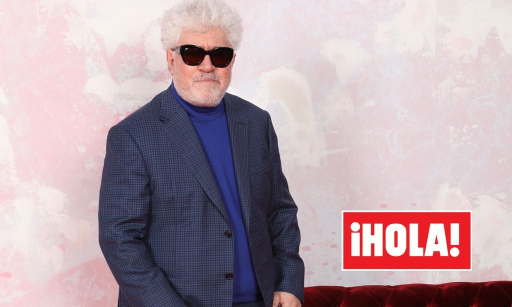 ¿Espera Pedro Almodóvar hacer ‘doblete’ en los Oscar? El director responde a HOLA.com