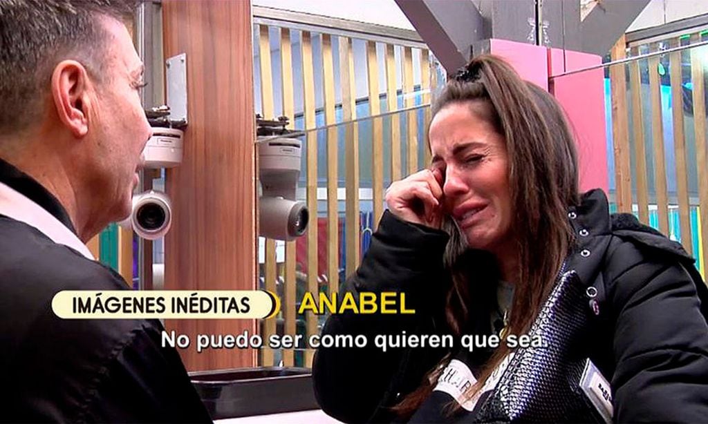 Anabel Pantoja se derrumba tras la visita de Kiko Hernández a la casa de Gran Hermano