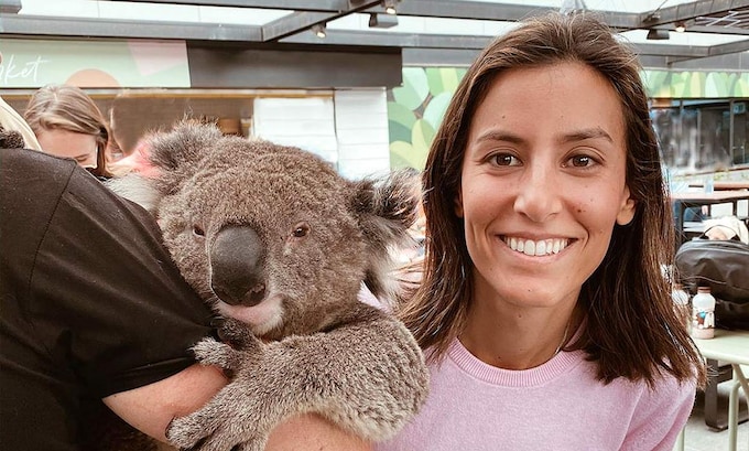 ¡Hola koala! Ana Boyer (y su familia) se derrite con su nuevo amigo australiano 
