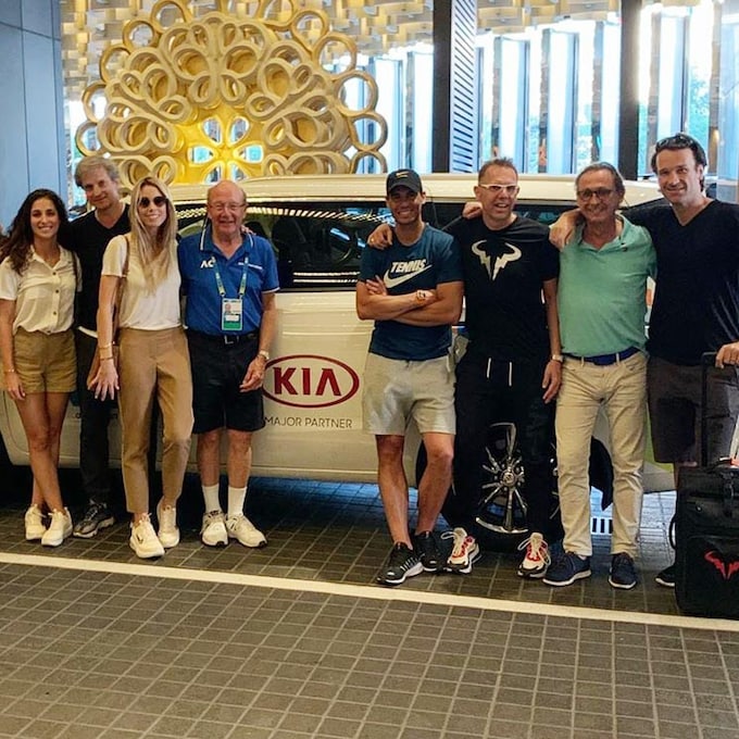 La foto de familia de Rafael Nadal y Mery Perelló para despedirse de Australia