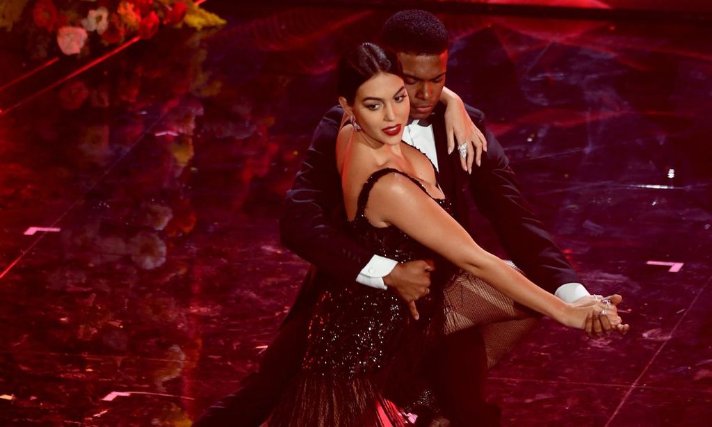 ¡Pura sensualidad! Georgina Rodríguez se marca 'el primer tango' de su vida en el Festival de San Remo