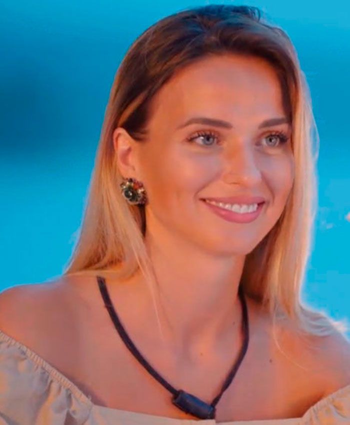 Adelina La Isla De Las Tentaciones