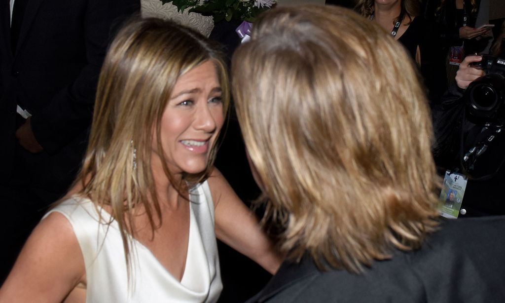 Jennifer Aniston felicita en persona a Brad Pitt por su Oscar