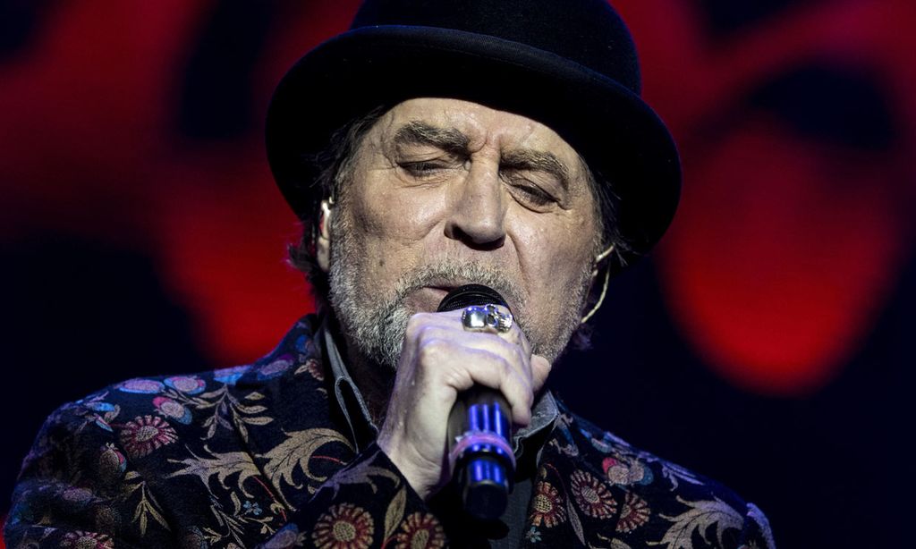 Joaquín Sabina se desploma en medio de un concierto en Madrid