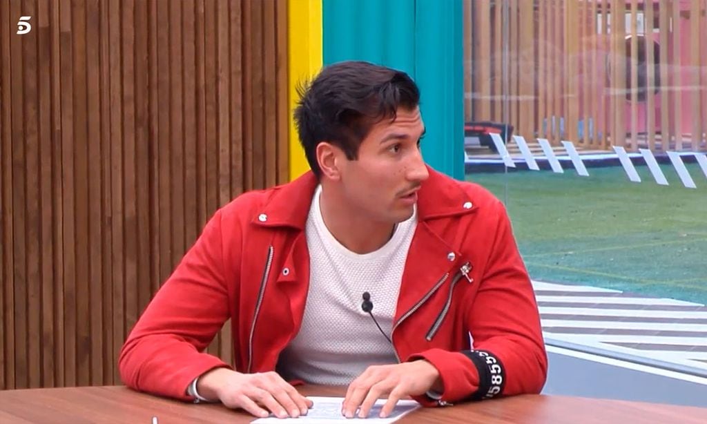 Duro enfrentamiento entre Kiko Jiménez y Gianmarco en Guadalix