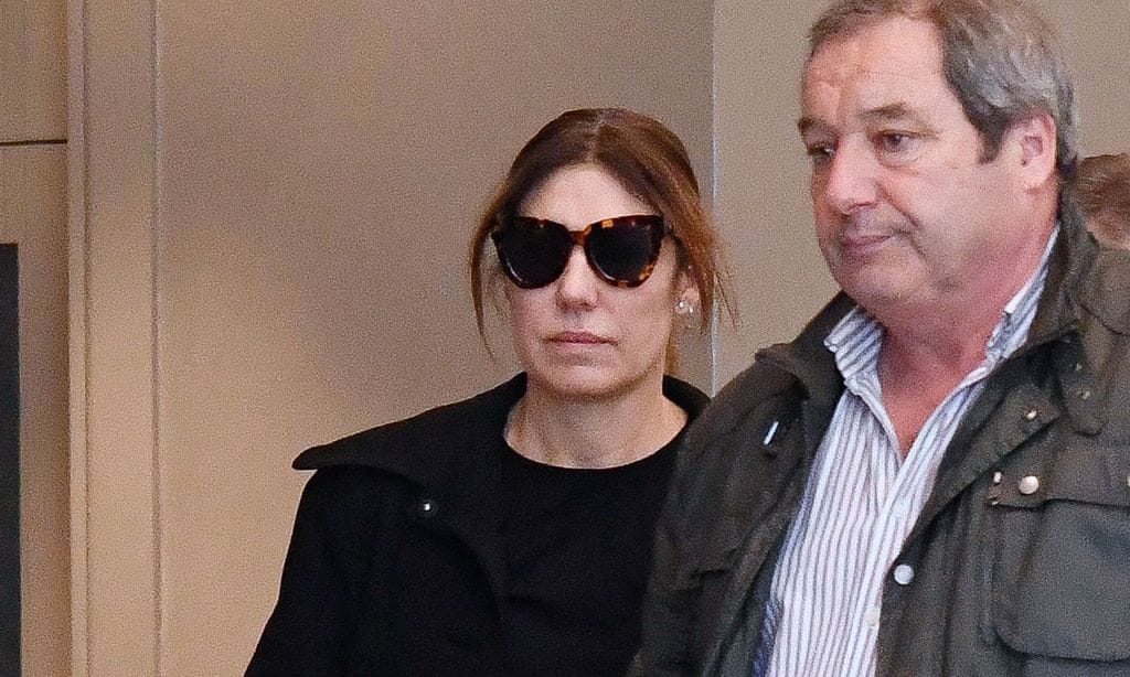 Raquel Revuelta devastada en el emotivo adiós al padre de sus tres hijos, Miguel Ángel Jiménez