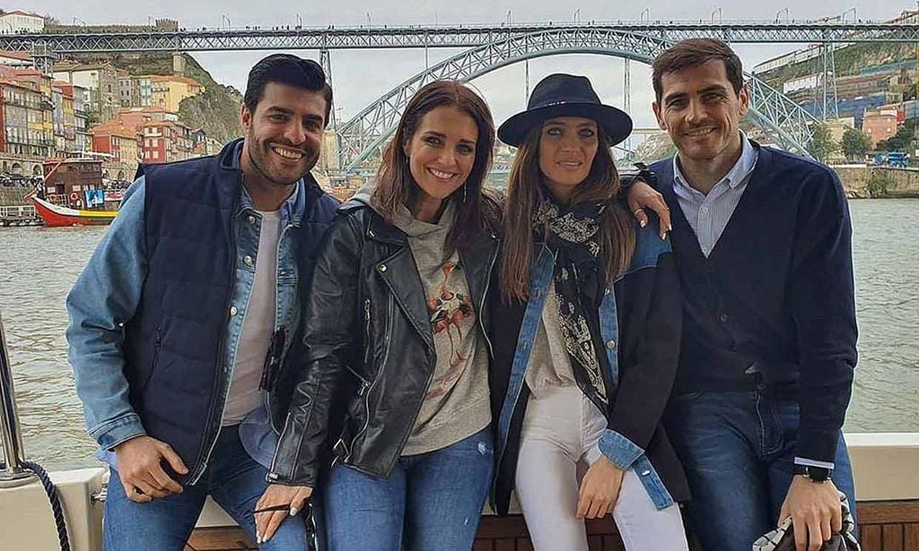 Paula Echevarría y Miguel Torres, con Iker y Sara en Oporto