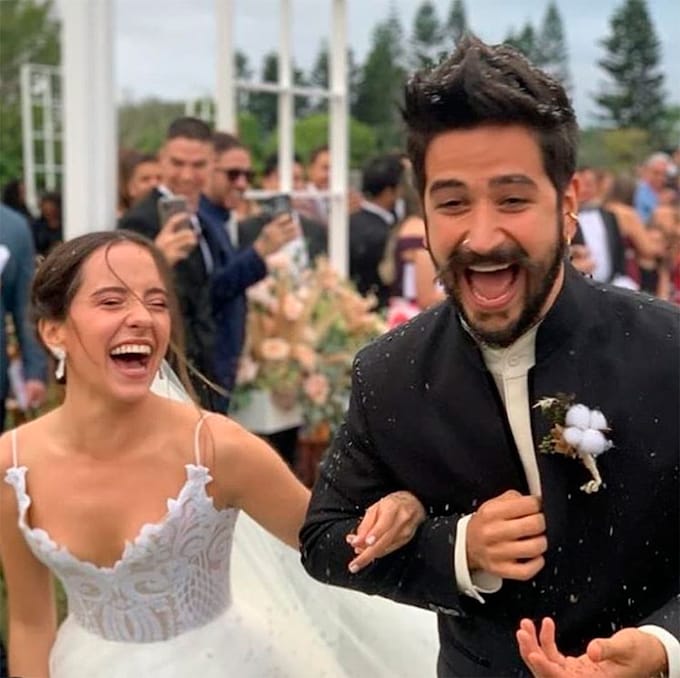 La divertida y romántica boda del cantante Camilo y Evaluna Montaner al ritmo de 'Tutu'
