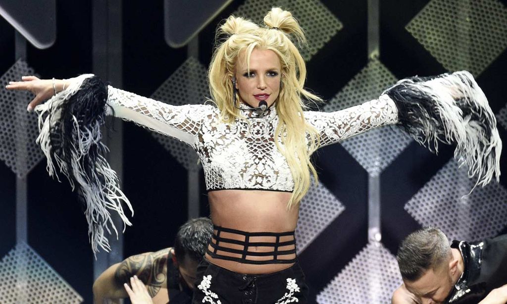 Britney Spears, hospitalizada por romperse un pie mientras bailaba