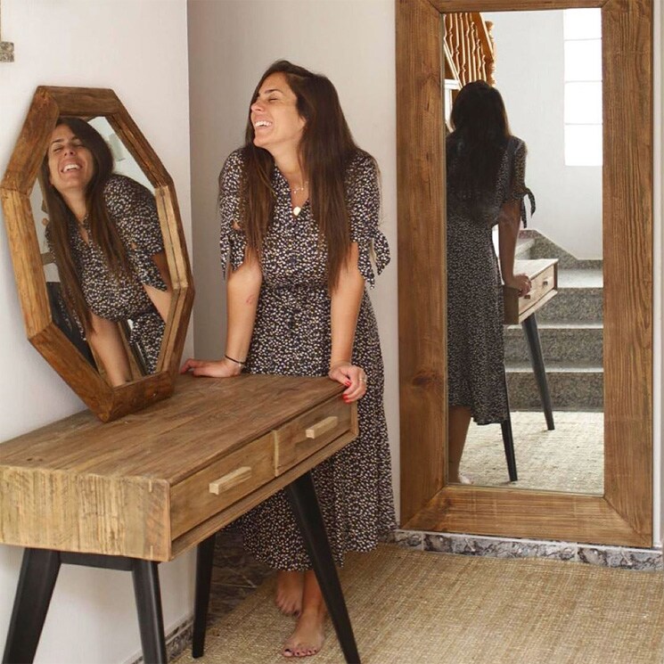 Anabel Pantoja decora con gran ilusión su nuevo hogar en Gran Canaria