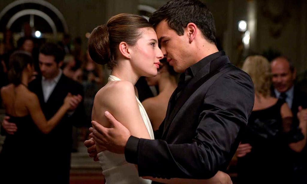 A Tres Metros Sobre El Cielo Nueva Serie Para Netflix