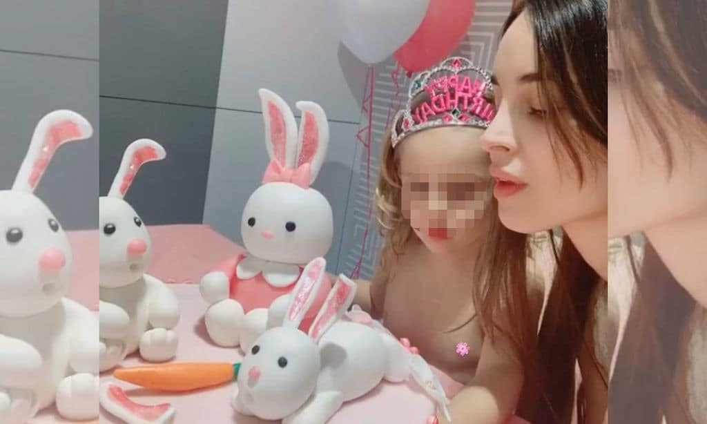 Globos, dos tartas, una princesa.... La fiesta de cumpleaños de Alexia, la hija de Lorena Van Heerde