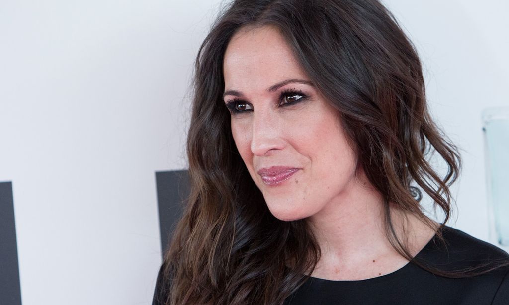 Malú sopla las velas: 'Está siendo un cumpleaños diferente, pero el más especial'