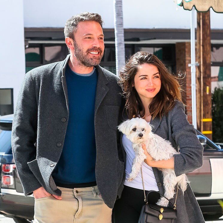 Tras sus fotos en ¡HOLA!, Ana de Armas y Ben Affleck pasean su amor por Los Ángeles