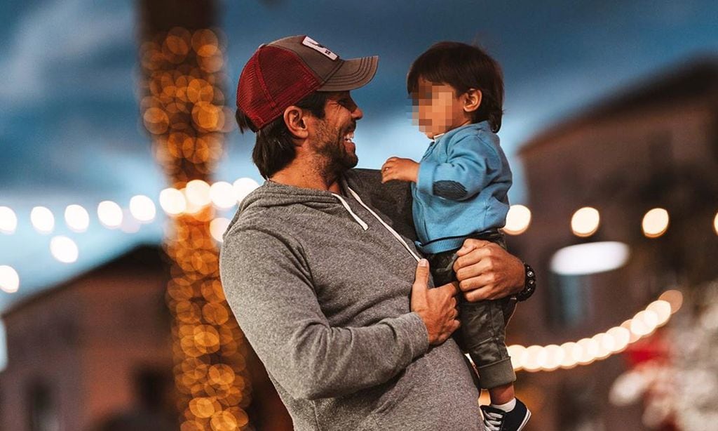 ¡Que tiemble Fernando Verdasco¡ Su hijo Miguel ya quiere jugar al tenis