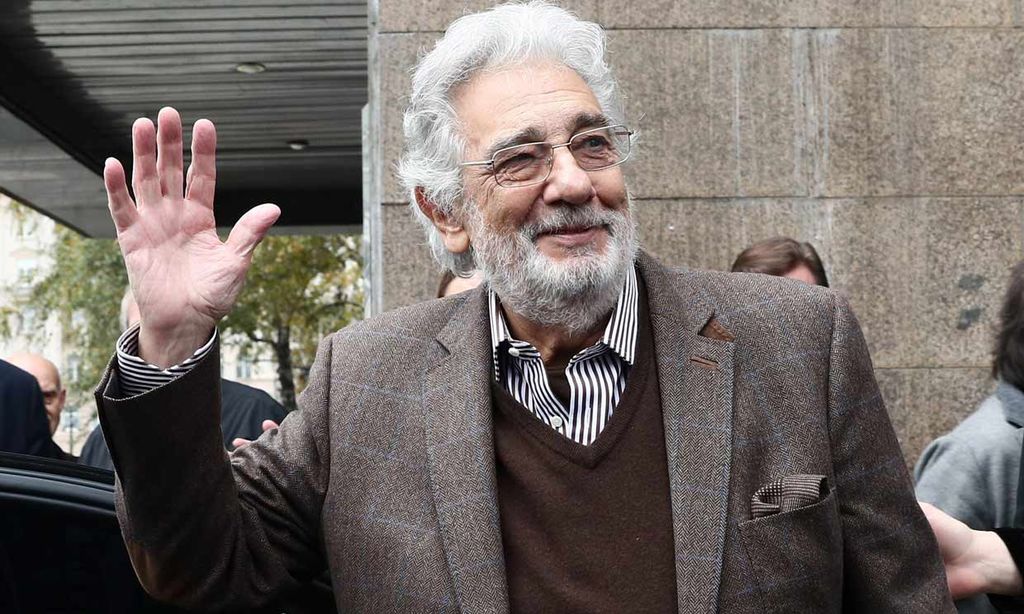 Plácido Domingo anuncia que ha dado positivo en coronavirus