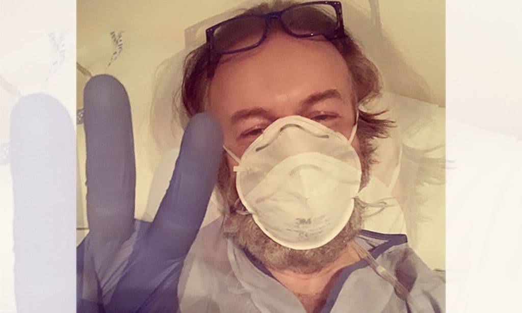 Tristán Ulloa, positivo en coronavirus, comparte una foto desde el hospital: 'Estoy rodeado de héroes'