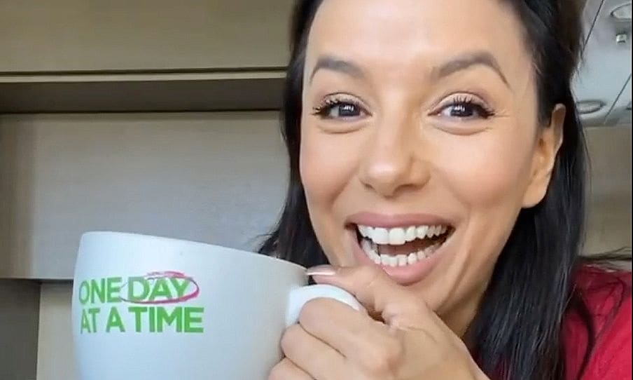 Eva Longoria revela el secreto para hacer el café cubano perfecto