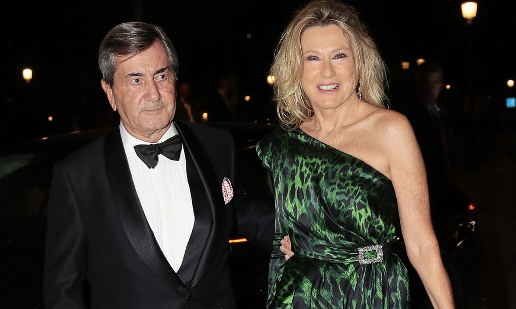 Cuarenta años de amor y discreción: así es Myriam Lapique, la esposa de Alfonso Cortina
