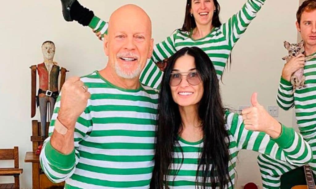 Bruce Willis y Demi Moore pasan juntos la cuarentena ¡y con pijamas a juego!