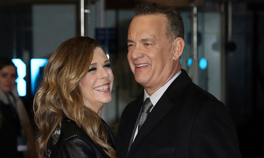 Rita Wilson y Tom Hanks en la premier de 'The Post'