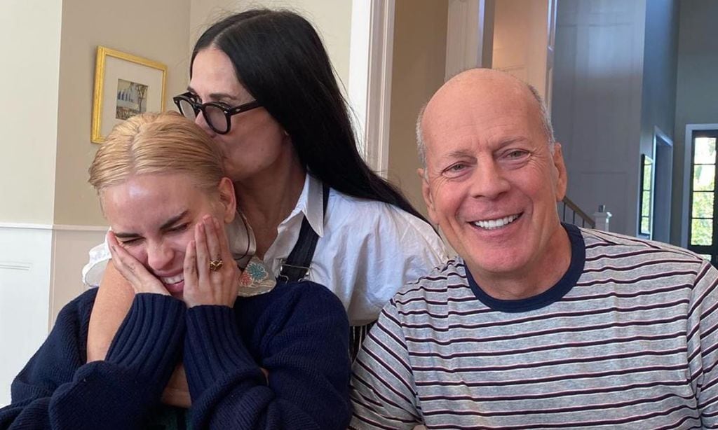 Bruce Willis le corta el pelo a su hija, al estilo teniente O'Neil, y el resultado es impresionante