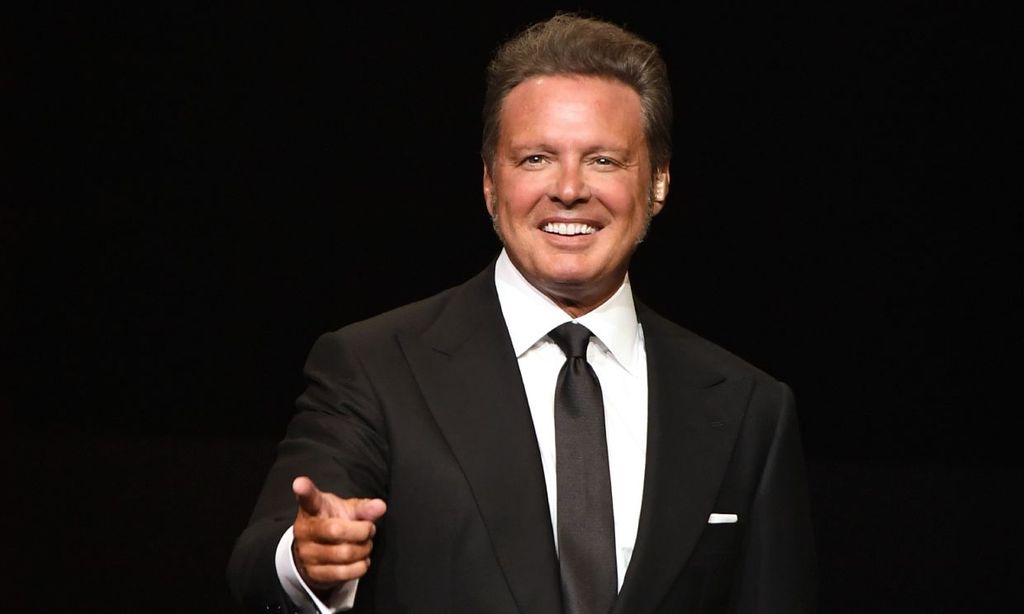 Luis Miguel cumple 50 años en la intimidad de su confinamiento en Miami