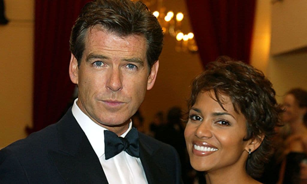 Halle Berry y Pierce Brosnan