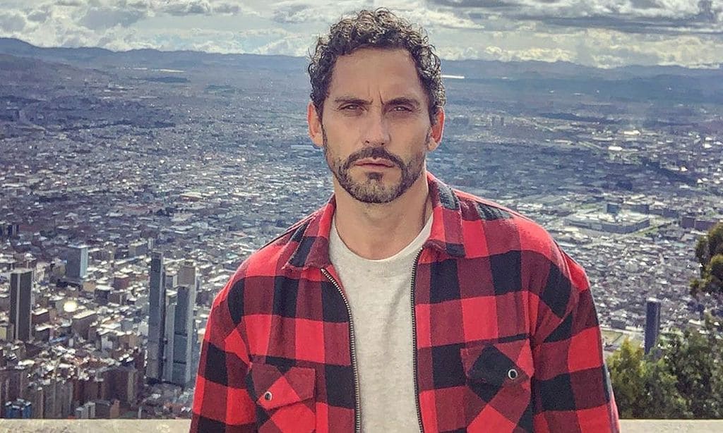 Paco León recuerda cuando su vida estuvo en peligro mientras rodaba 'La casa de las flores'