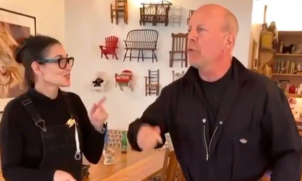 Bruce Willis y Demi Moore vuelven a demostrar lo bien que se llevan con un divertido baile