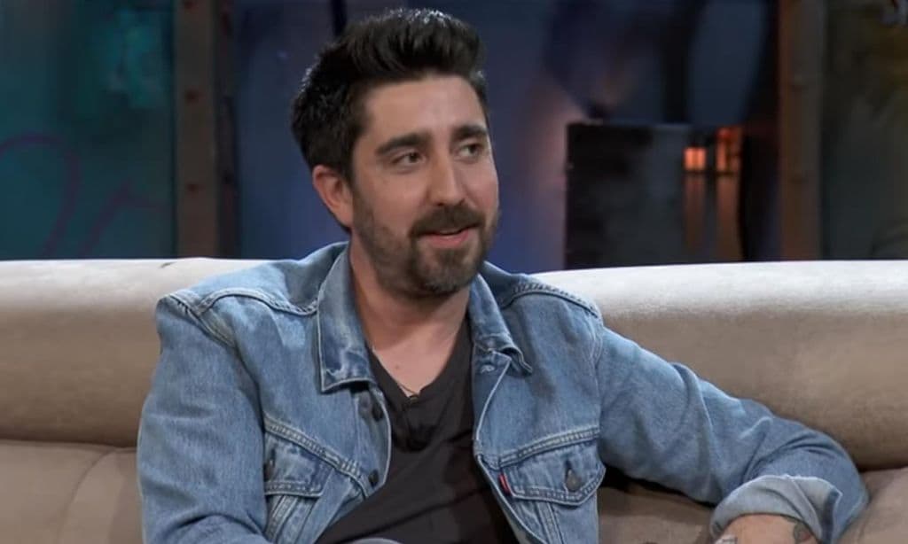 Álex Ubago y su anécdota con la reina Sofía: 'Me quedé supercortado'