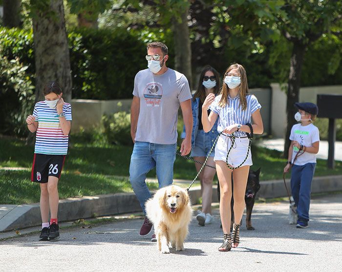 Ben Affleck desea que sus hijos pasen tiempo con Ana de Armas Foto 1