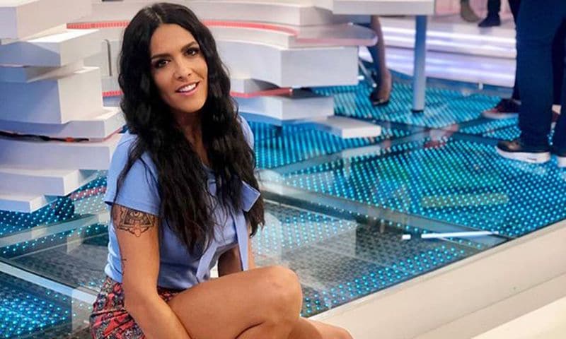 ¡Viernes accidentado! Lorena Castell sufre un traspié y acaba en la ambulancia