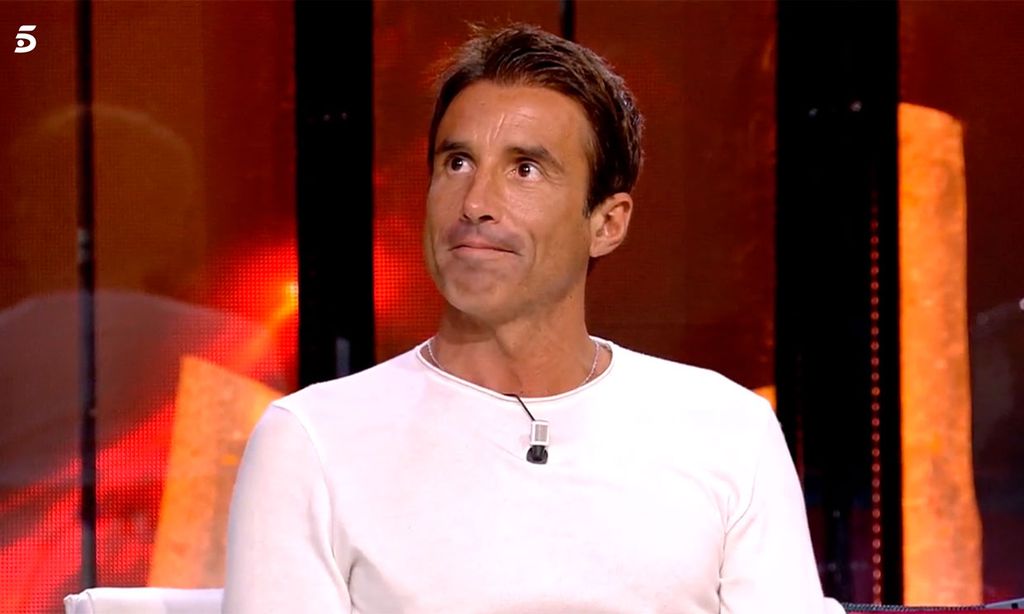 Hugo flirtea con Ivana en plató y Jorge Javier le advierte: 'No seas tonta'