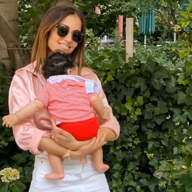 Paseos y muchos mimos: la escapada en familia de Hiba Abouk