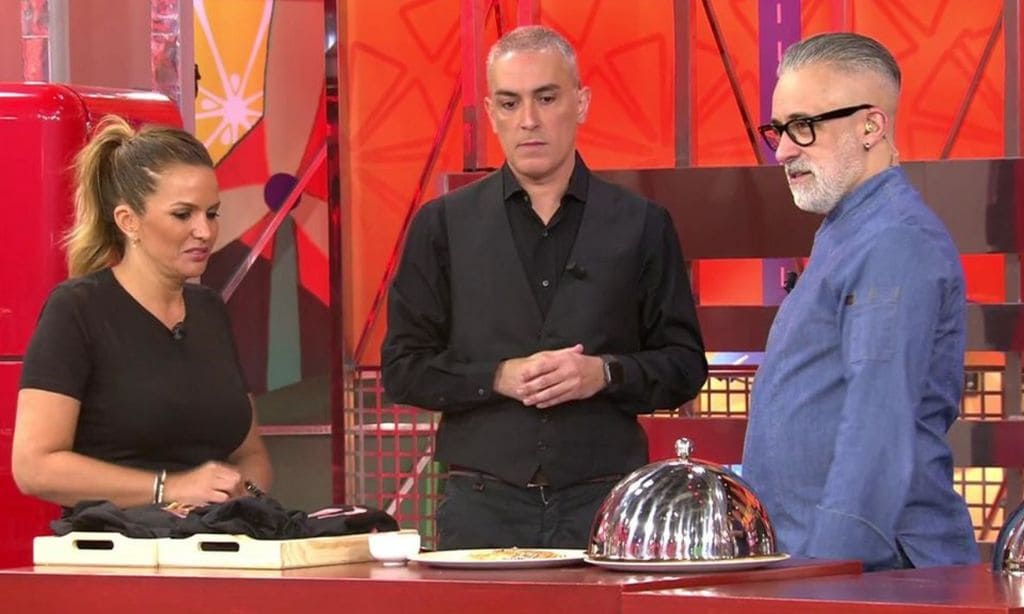 Poca cocina y mucha amistad en 'La última cena' de Kiko Hernández y Marta López