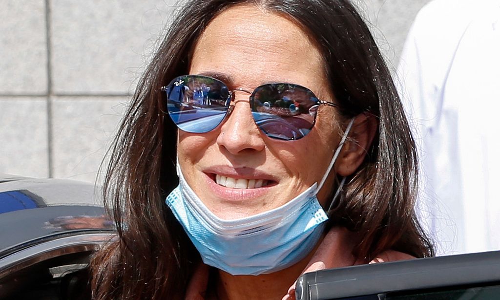 Malú comparte su primera foto tras ser mamá y es la pura imagen de la felicidad