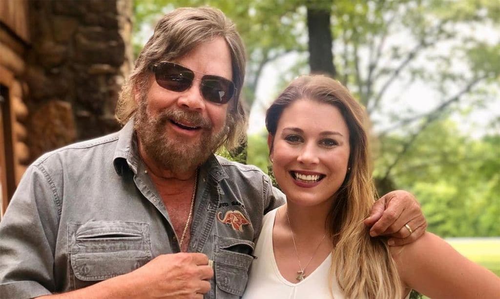 Muere a los 27 años la hija del cantante de country Hank Williams Jr. en un accidente de coche