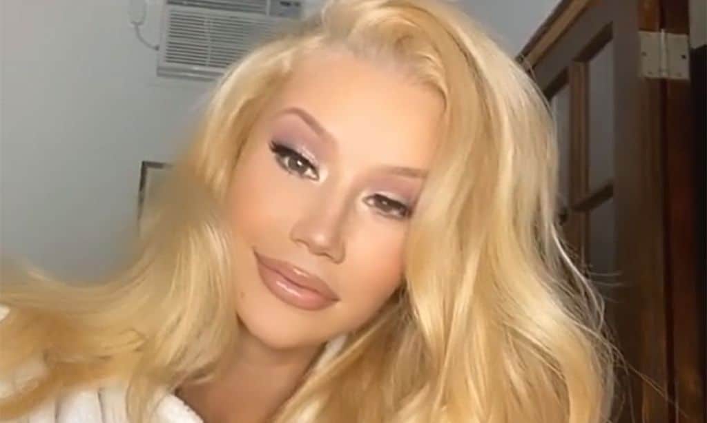 Iggy Azalea anuncia por sorpresa que ha sido madre