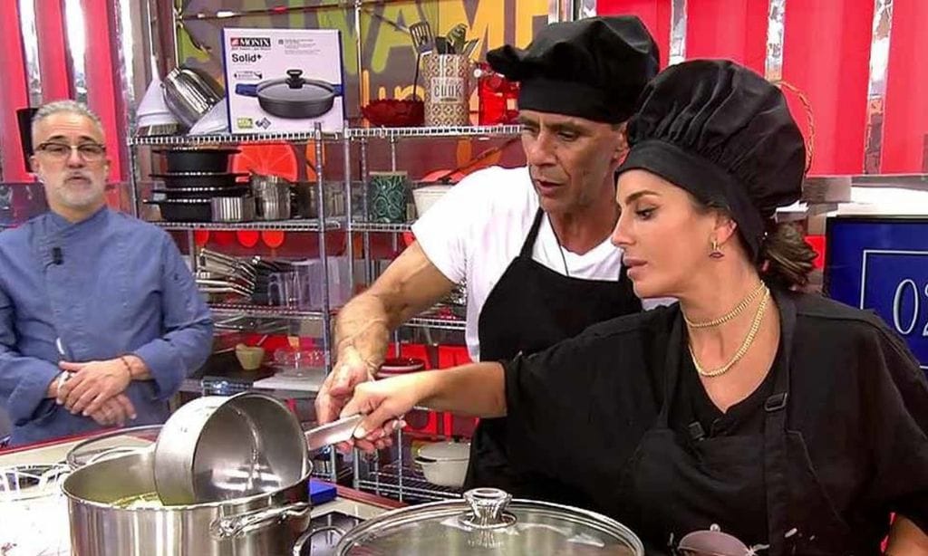 Sorpresas, traumas y una supuesta mosca se cuelan en la cocina de Anabel Pantoja y Alonso Caparrós