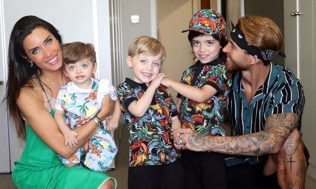 Pilar Rubio y Sergio Ramos presentan a los nuevos miembros de la familia