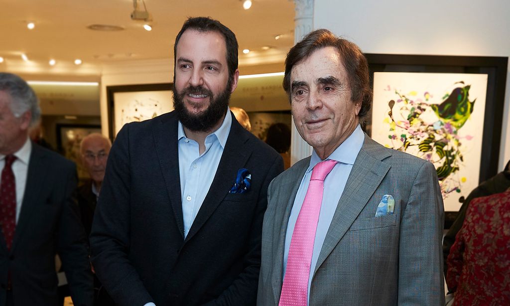 La boda de Borja y Blanca, vacaciones en familia... los grandes momentos que Manolo Segura vivió con su hijo