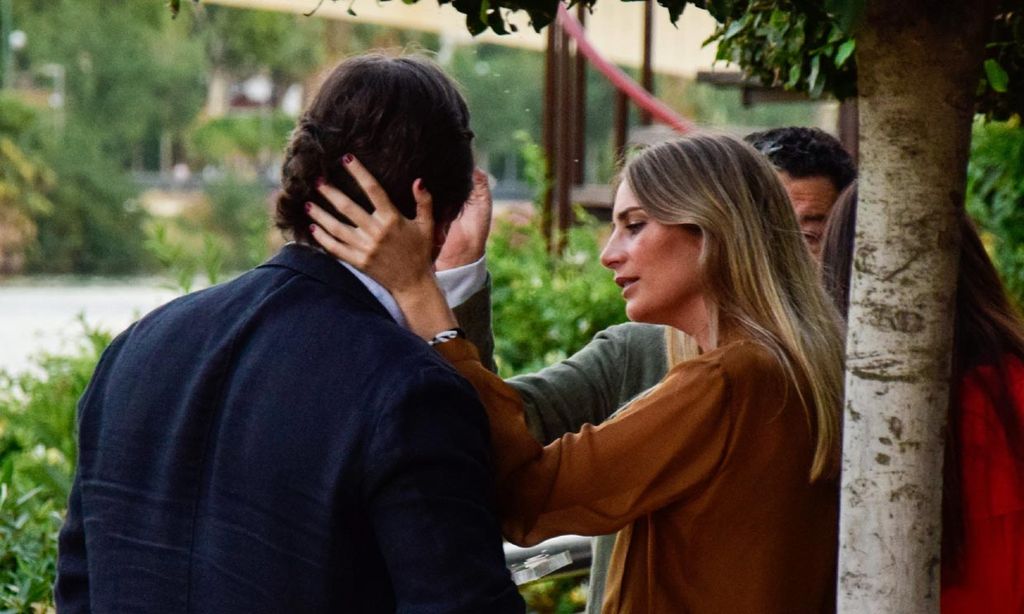 La complicidad de Sibi Montes y El Tato en una cita en la que Lourdes ejercía de madrina