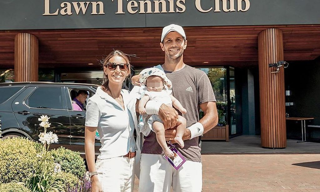 Ana Boyer y Fernando Verdasco con su hijo