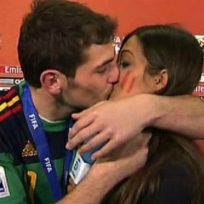 Iker Casillas cuenta la reacción de sus hijos al ver su beso a Sara Carbonero en el Mundial de Sudáfrica