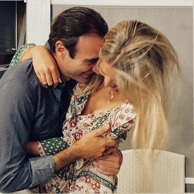 Enrique Ponce comparte su primera foto con Ana Soria