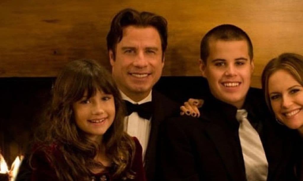 John Travolta y Kelly Preston con sus hijos Ella y Jett
