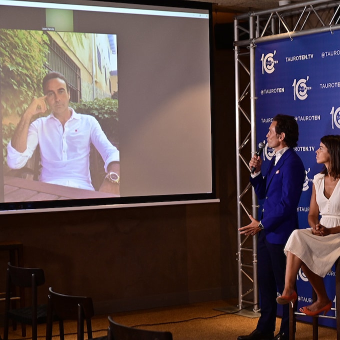 Enrique Ponce reaparece por videollamada en la presentación de una nueva plataforma taurina