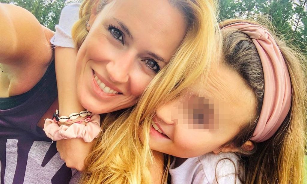 El ajetreado verano de Carolina Cerezuela, entre grabaciones y chapuzones en familia
