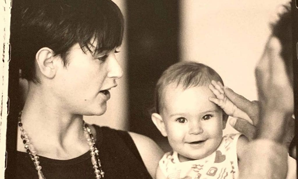 Demi Moore felicita a su hija Rumer Willis abriendo el baúl de los recuerdos